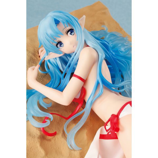 Beauty girl figurine